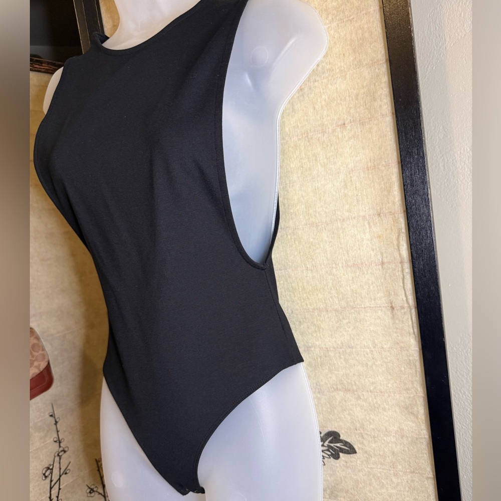 Black Sleeveless Bodysuit